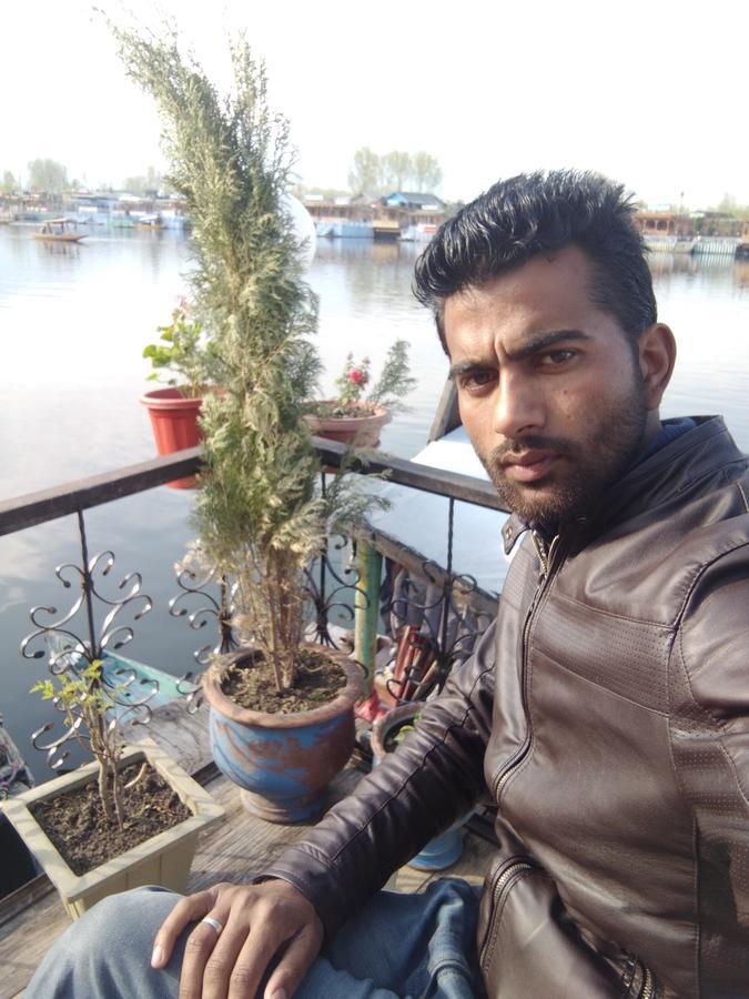 Houseboat - City Of Kashmir Ξενοδοχείο Σριναγκάρ Εξωτερικό φωτογραφία